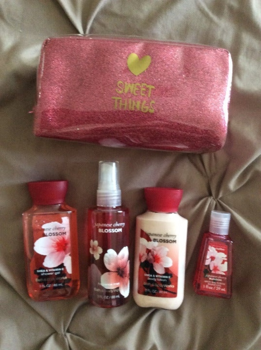 Bath and Body Works Sweet Things B21